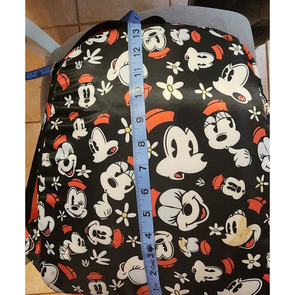 🦋 Disney Mickey Mouse Backpack Black, Red & White - Picture 14 of 14